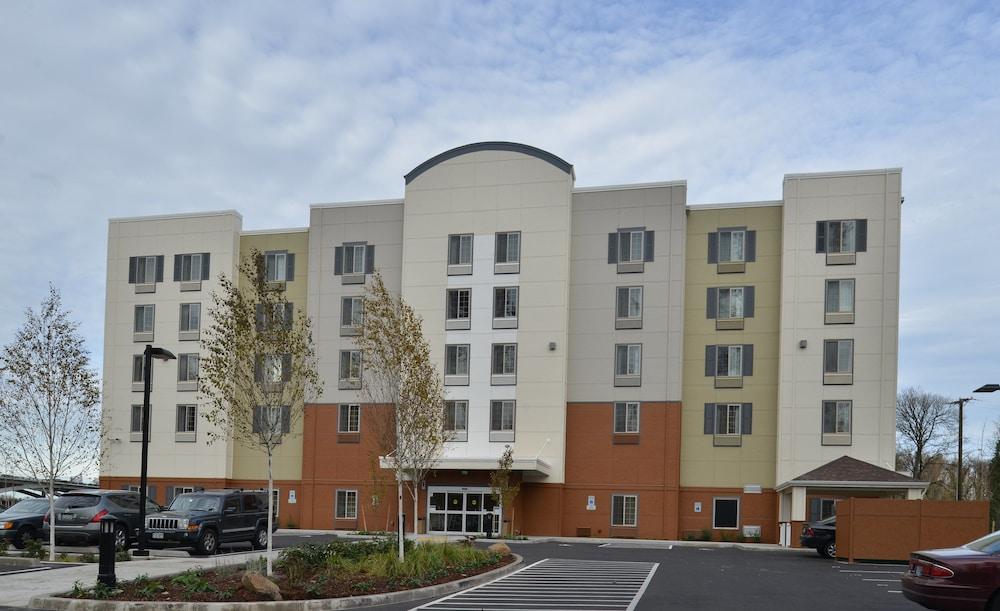 Candlewood Suites Eugene Springfield