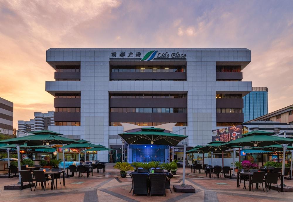 Metropark Lido Hotel — 1