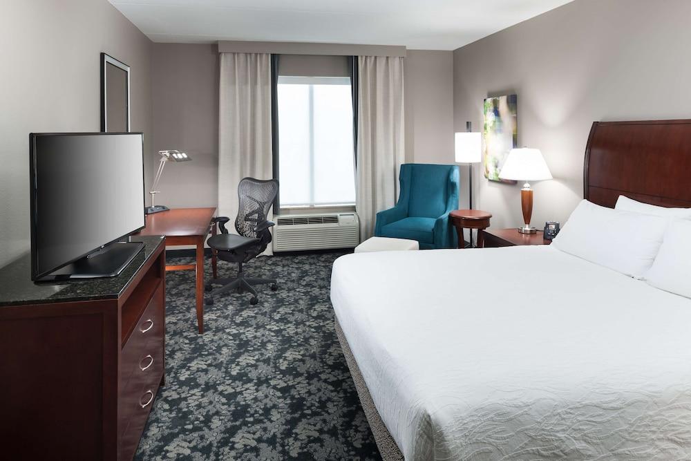 Hilton Garden Inn Frisco — 7