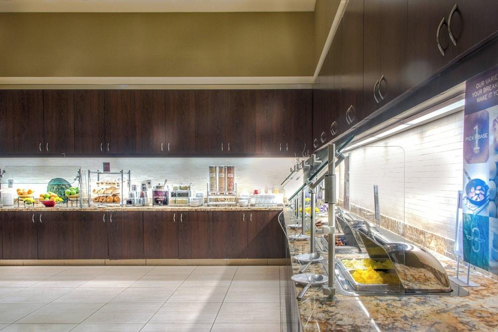 RESIDENCE INN ARLINGTON BALLSTON — 8