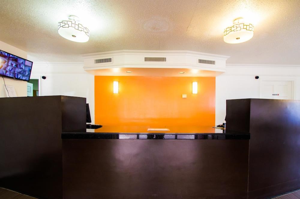 Motel6 Austin, TX - Midtown — 9