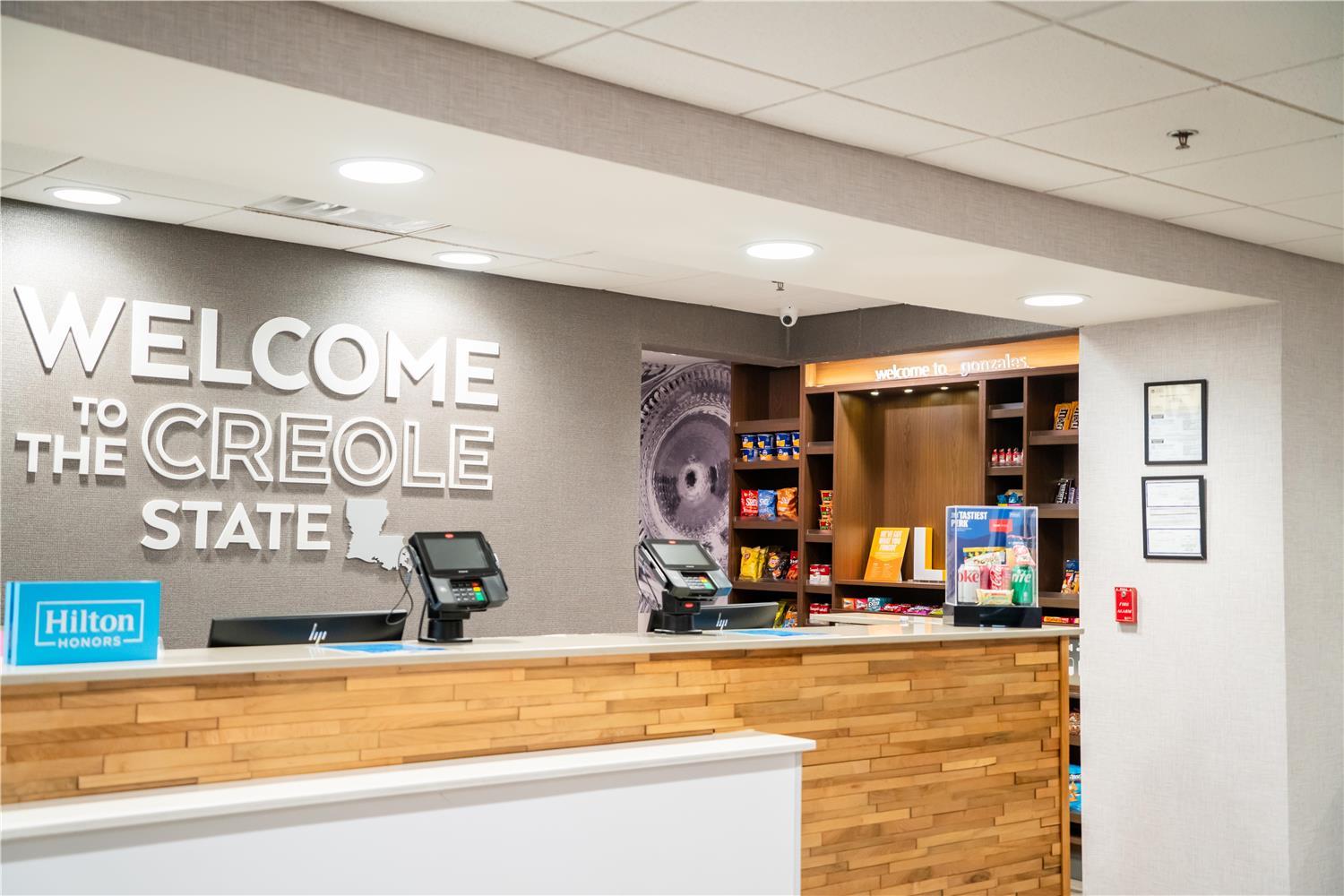 Hampton Inn Gonzales — 6