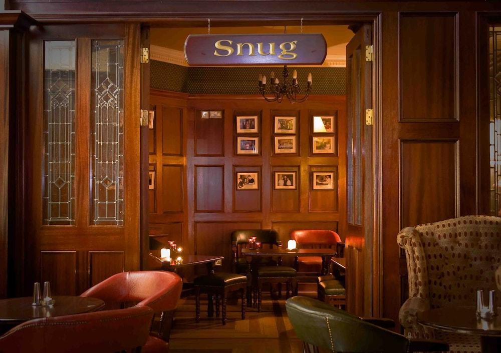 CAHIR HOUSE HOTEL 97499 — 3
