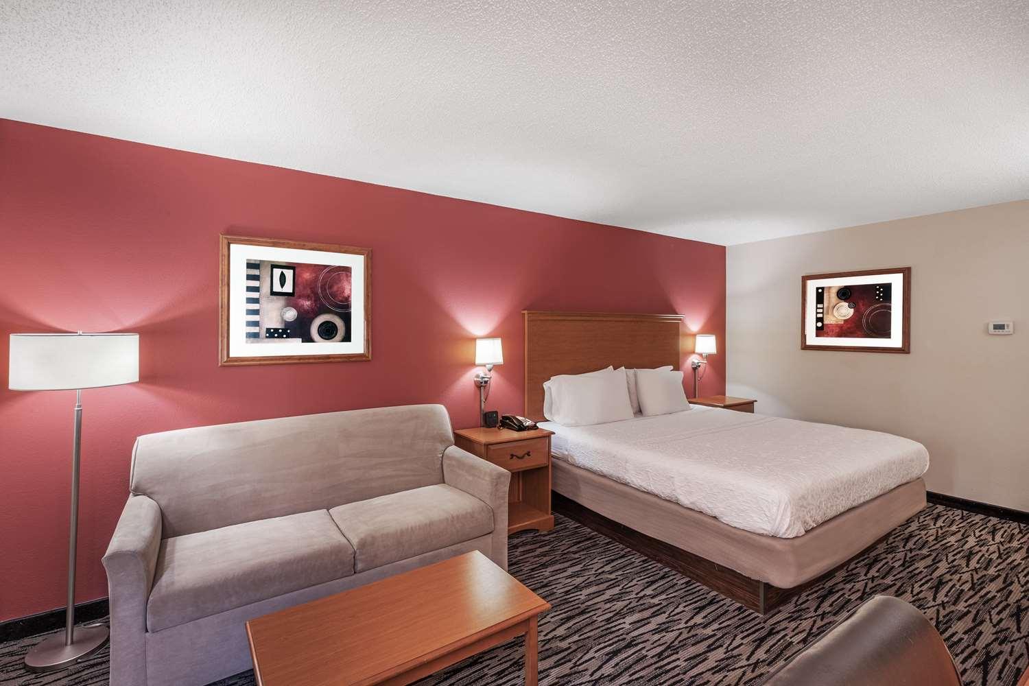 Hampton Inn Aiken — 6
