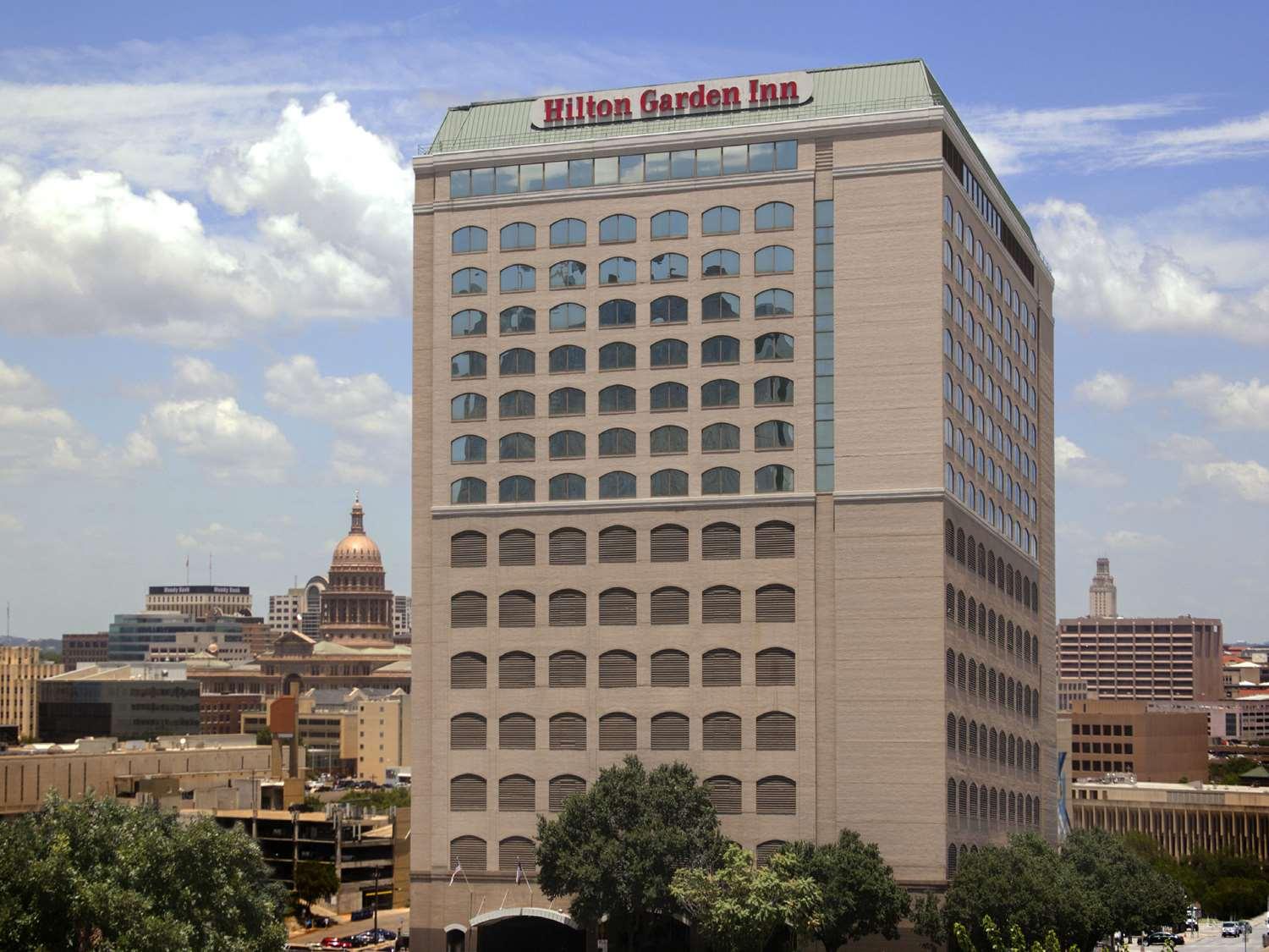 Hilton Garden Inn Austin Downtown — 3