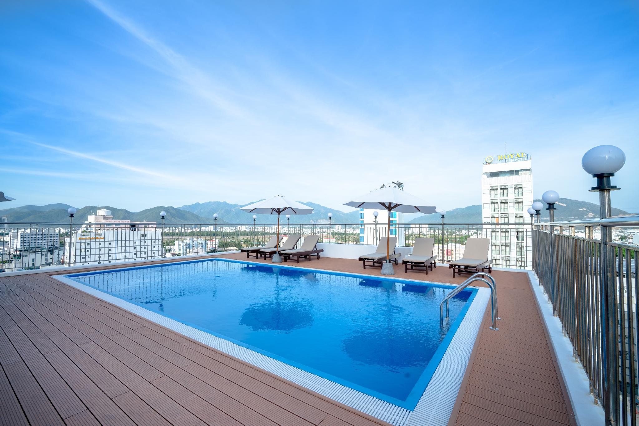 Galliot Hotel — 4