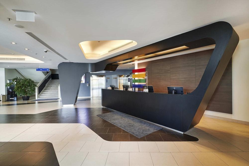 PARK INN BY RADISSON KRAKOW 132084 — 2