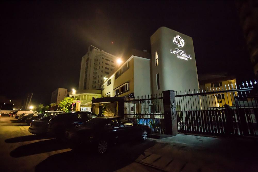 Hotel Bon Voyage — 4