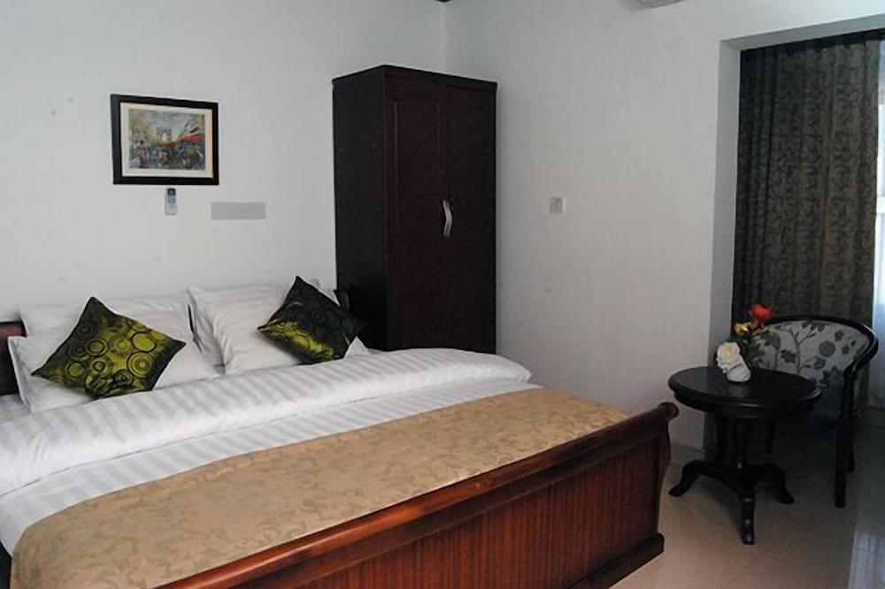 Okumah Hotel 1242898 — 6