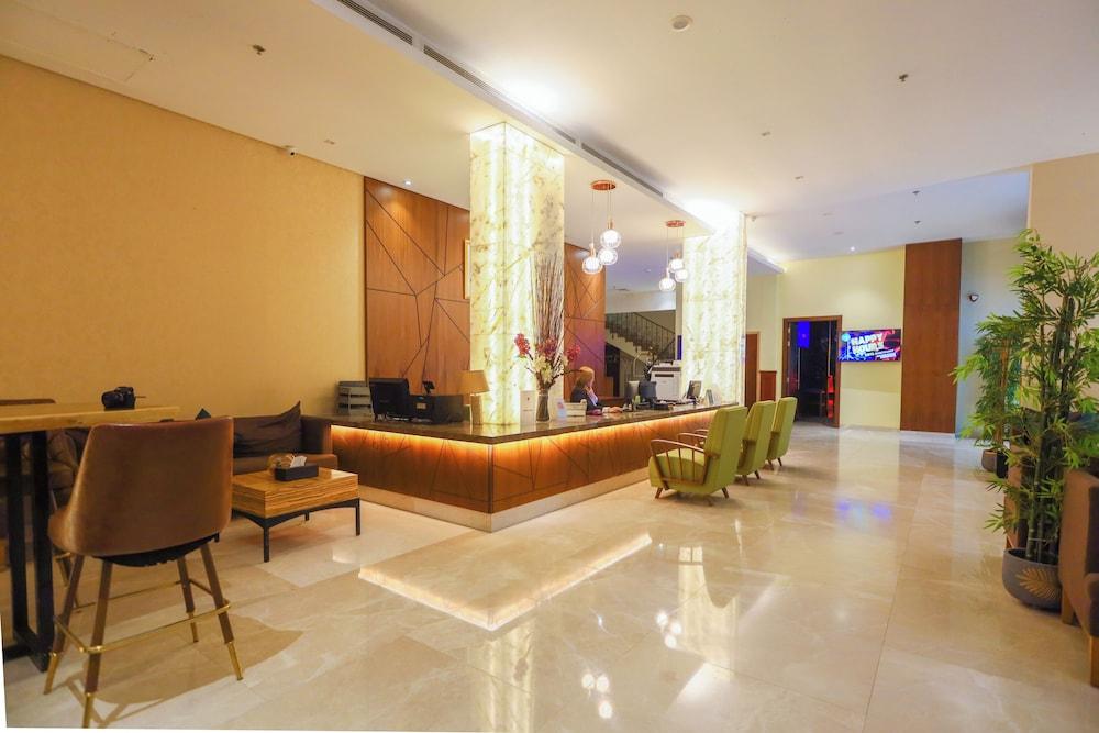 RAMEE PALACE — 9