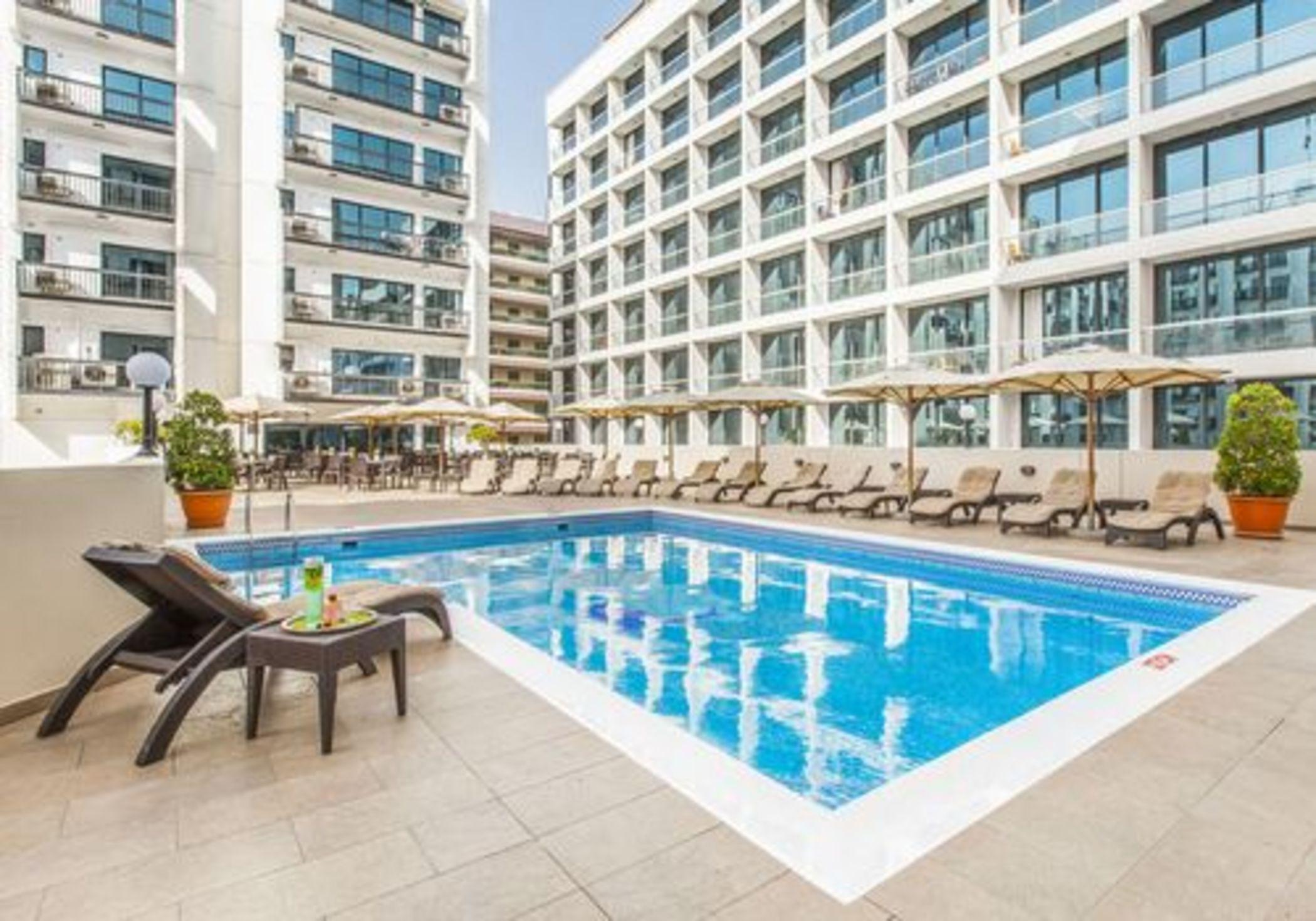 Golden Sands Hotel Apartments 10 — 2