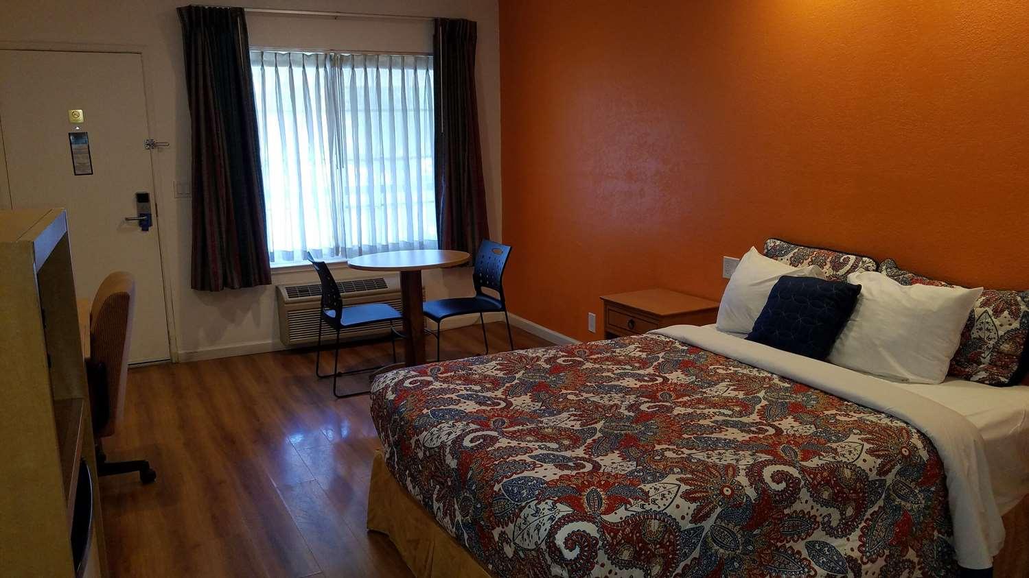 Rodeway Inn Alameda-Oakland — 9
