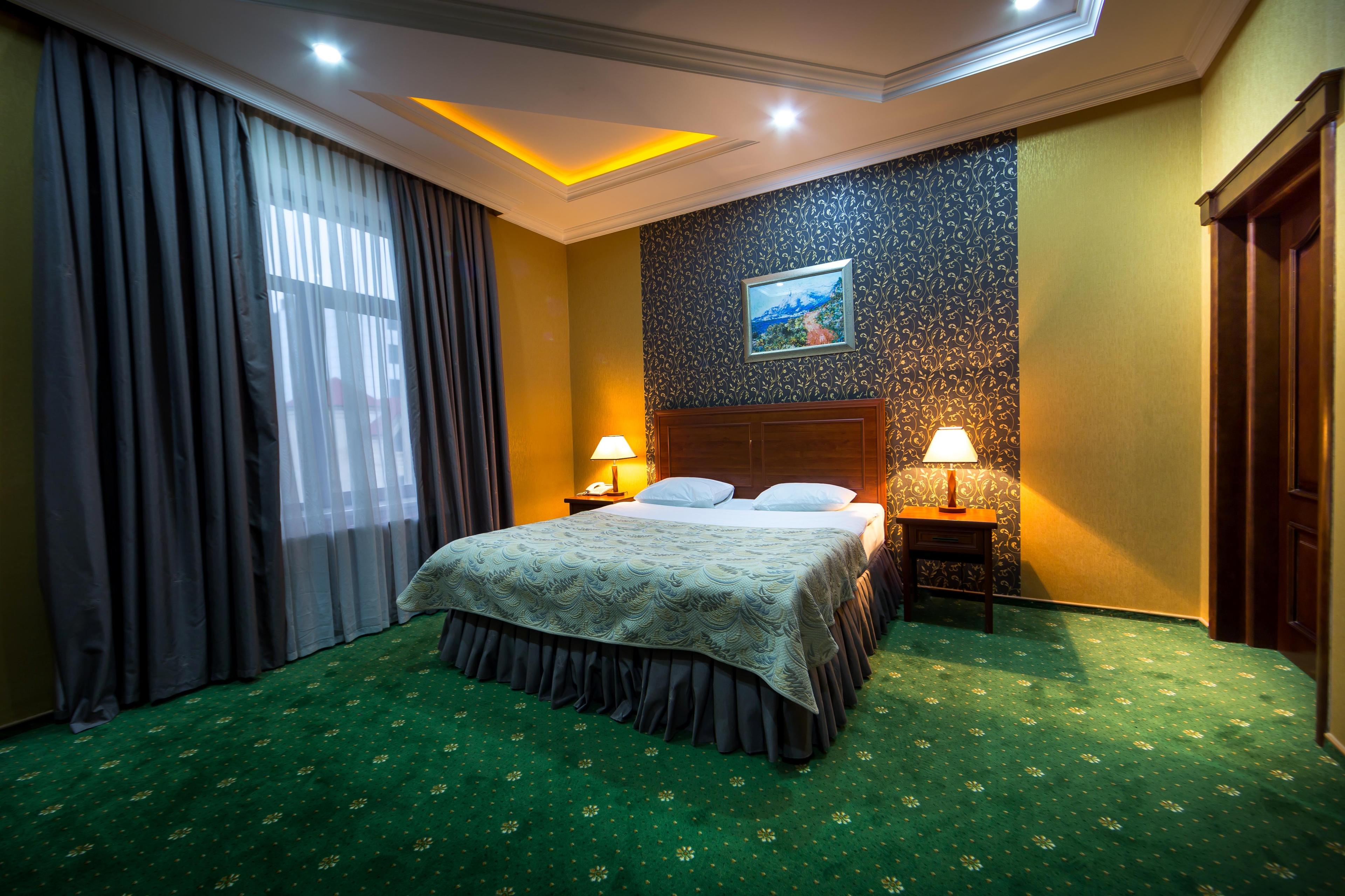 Premier Hotel — 10