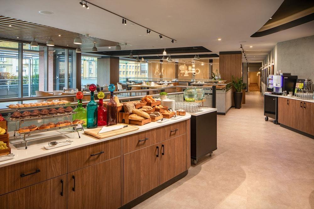 Crowne Plaza Budapest, an IHG Hotel — 8