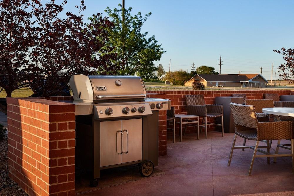 TownePlace Suites Garden City — 4