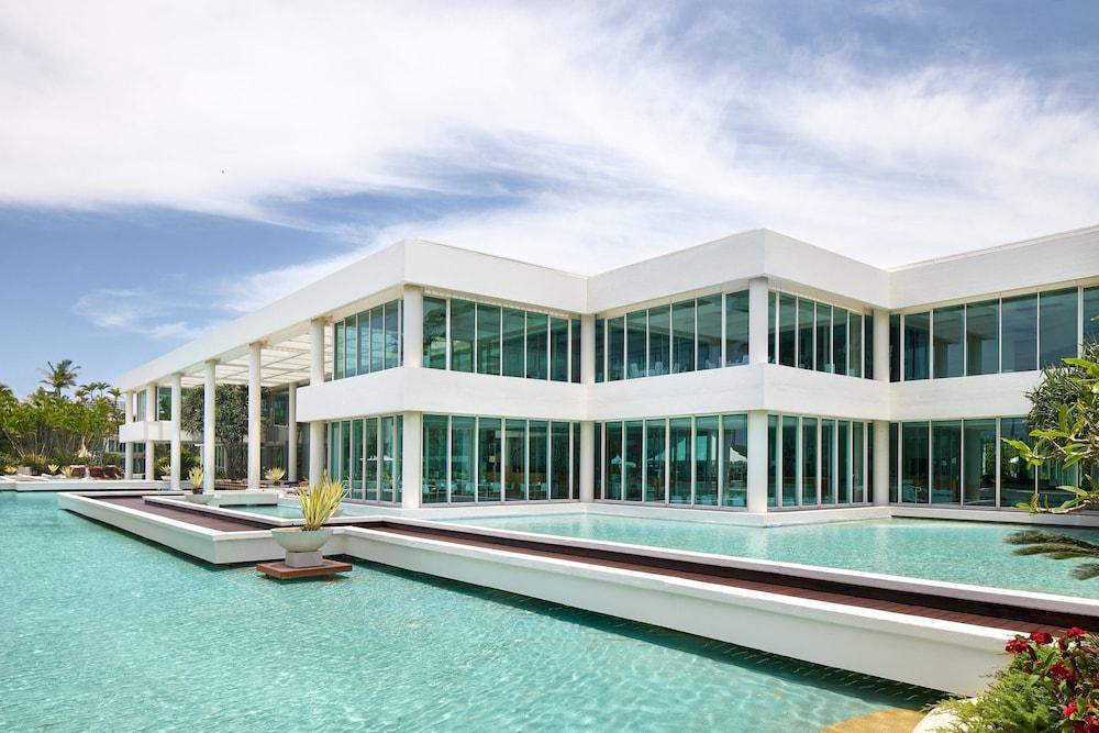 SHERATON GRAND MIRAGE RESORT, GOLD COAST