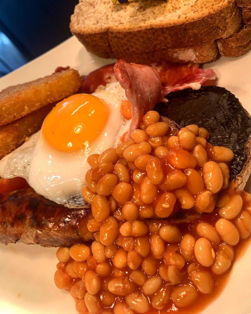 The Selsey Arms — 7
