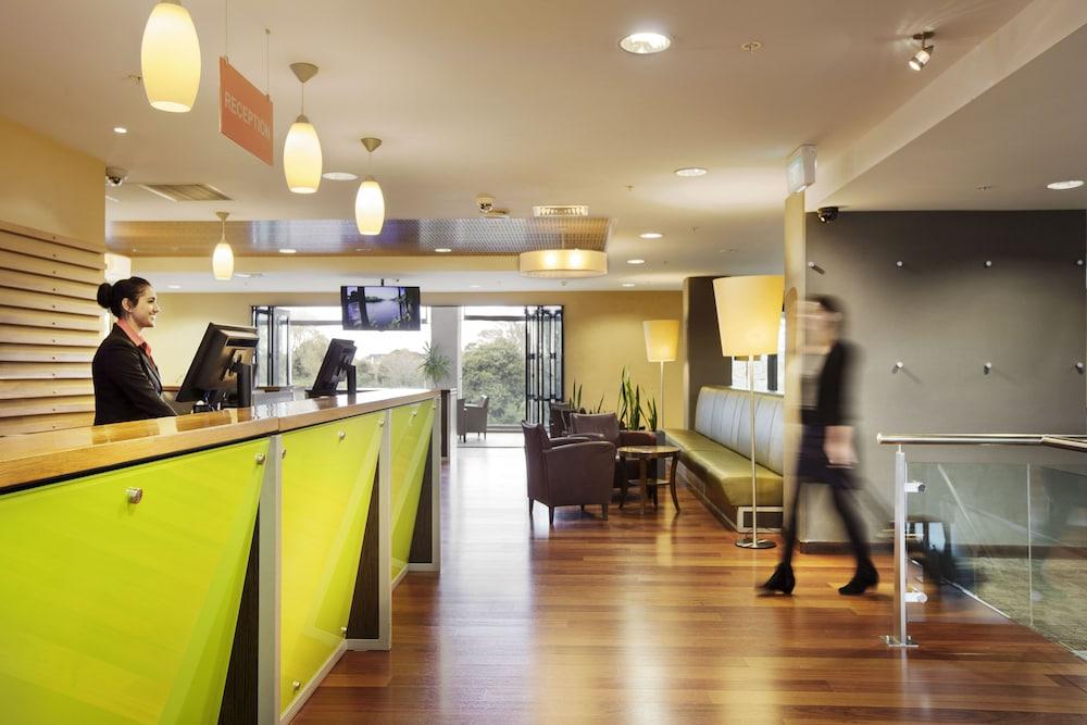 Ibis Hamilton Tainui — 5