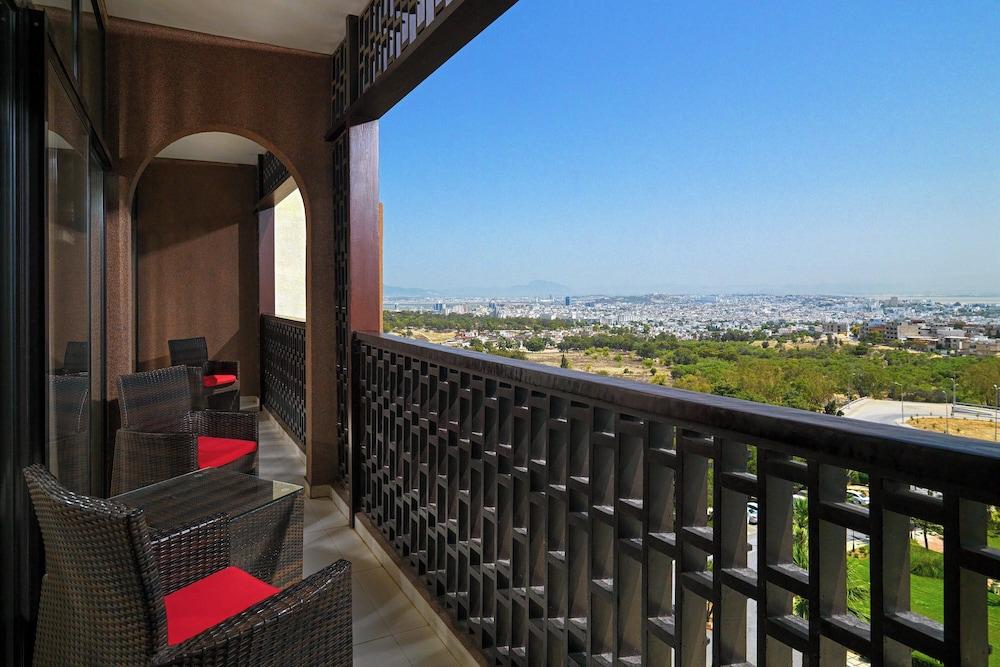 Sheraton Tunis Hotel 100312 — 8