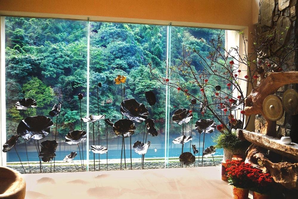 VOLANDO URAI SPRING SPA AND RESORT 885145 — 6