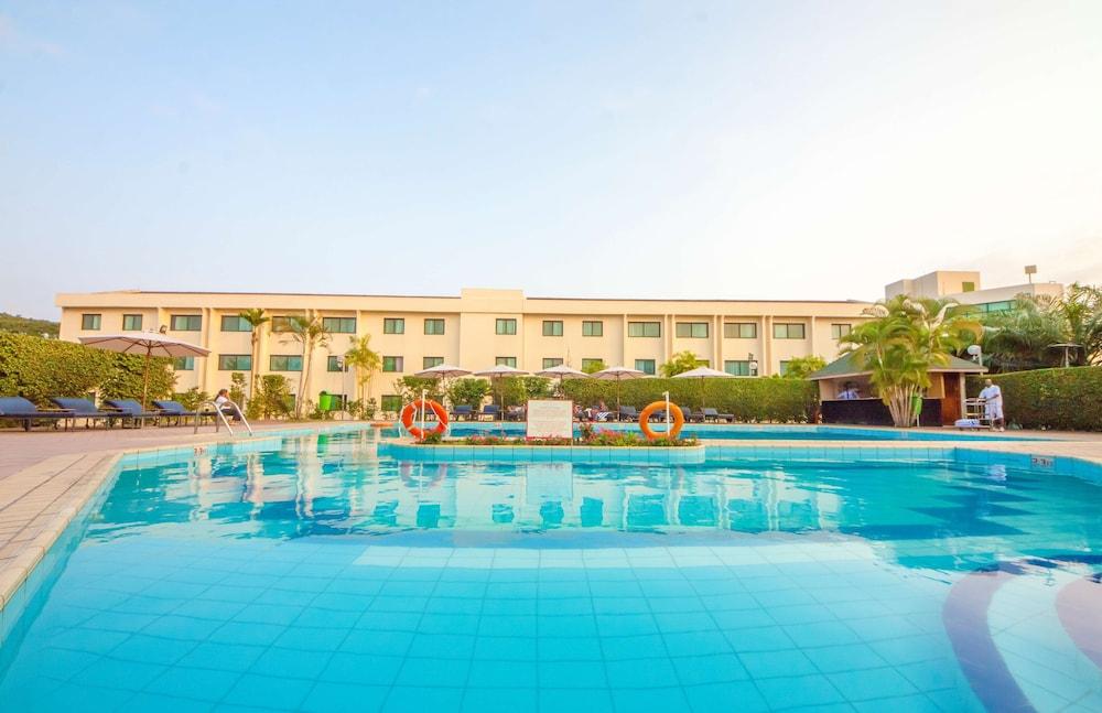 Fiesta Royale Hotel 1101328 — 8