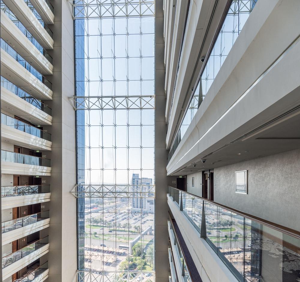 Dusit Thani Abu Dhabi — 5