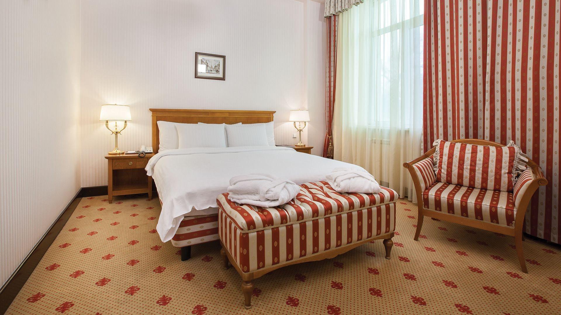 Grand Hotel Tien Shan — 10