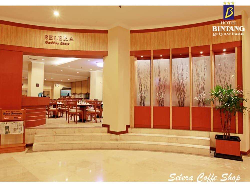 Bintang Wisata Mandiri — 4