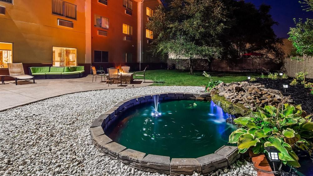 Best Western Plus Whitewater Inn