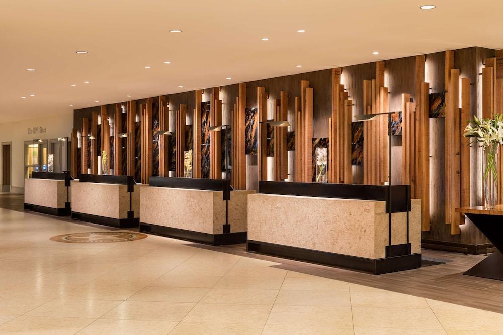 Hilton Austin — 6