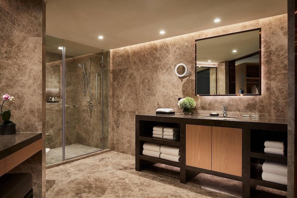 Jw Marriott Hong Kong Hotel — 8