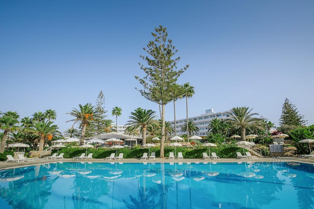Nissi Beach Resort — 4