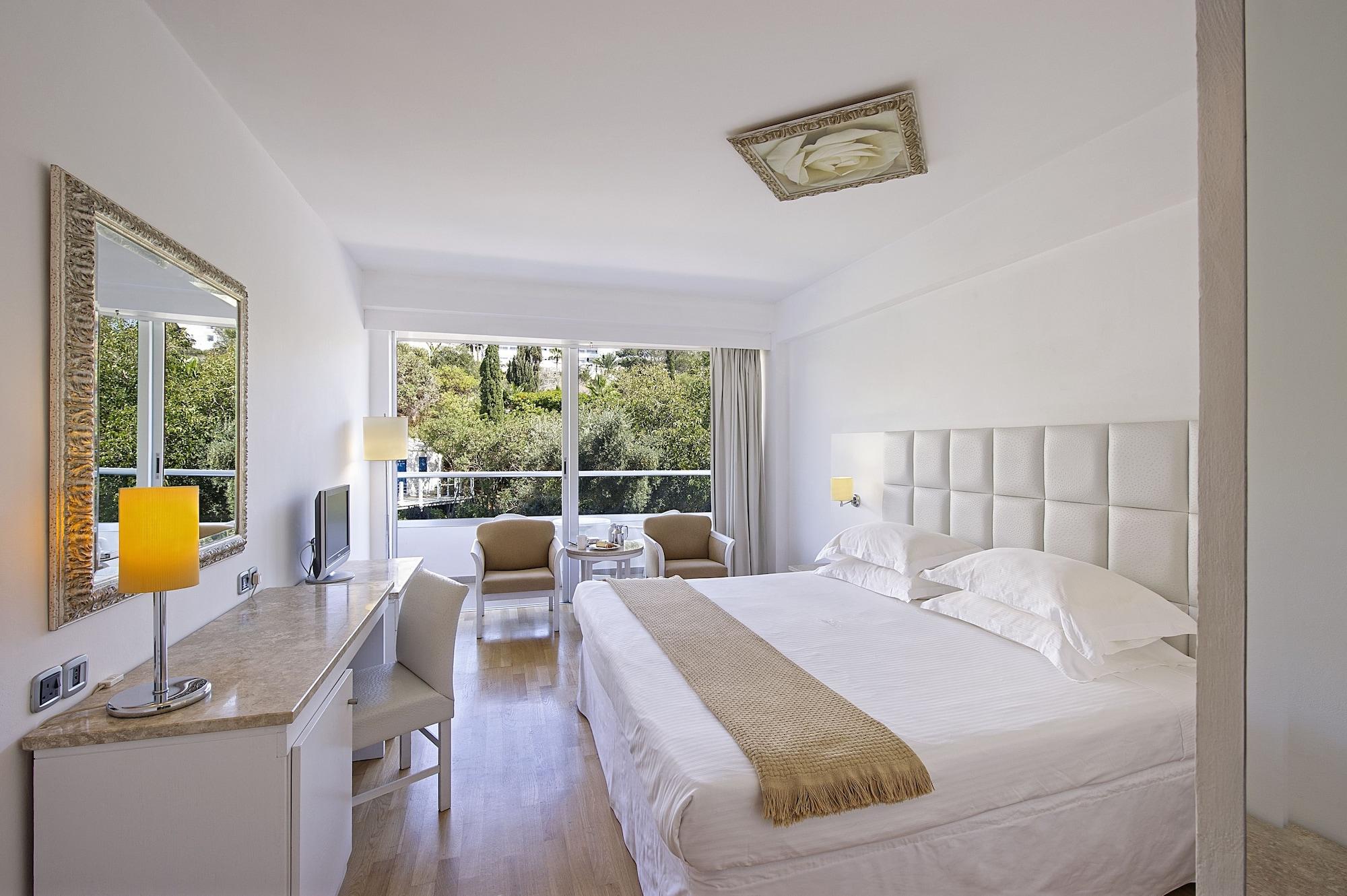 Grecian Sands Hotel — 10