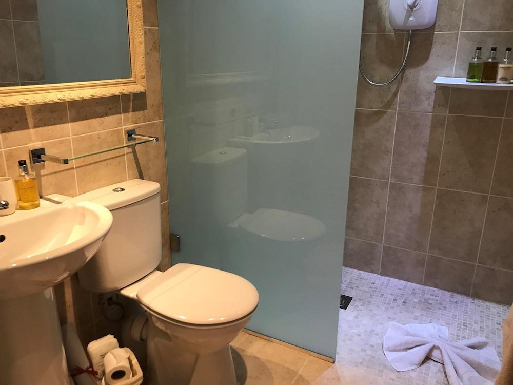 Robeanne House - Guest house — 9