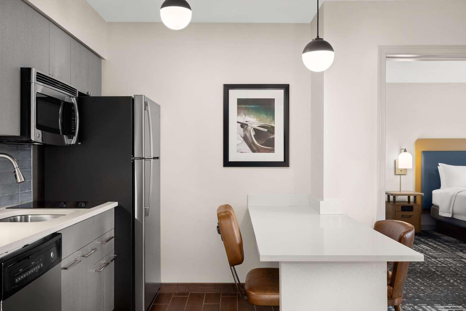 Homewood Suites by Hilton Atlanta-Alpharetta — 4