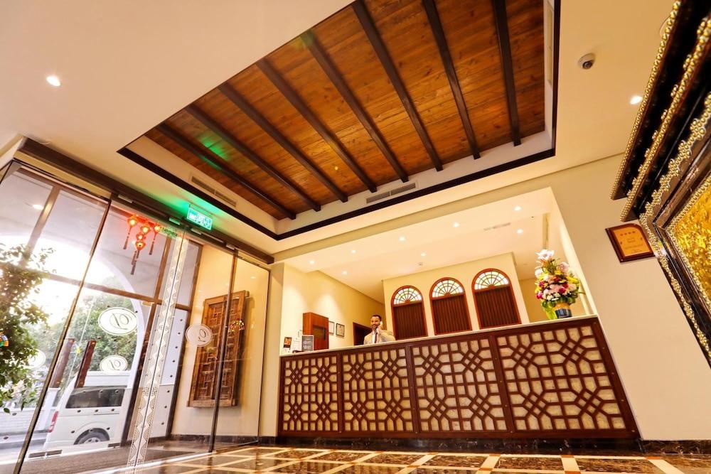 Delmon International Hotel 2494 — 8