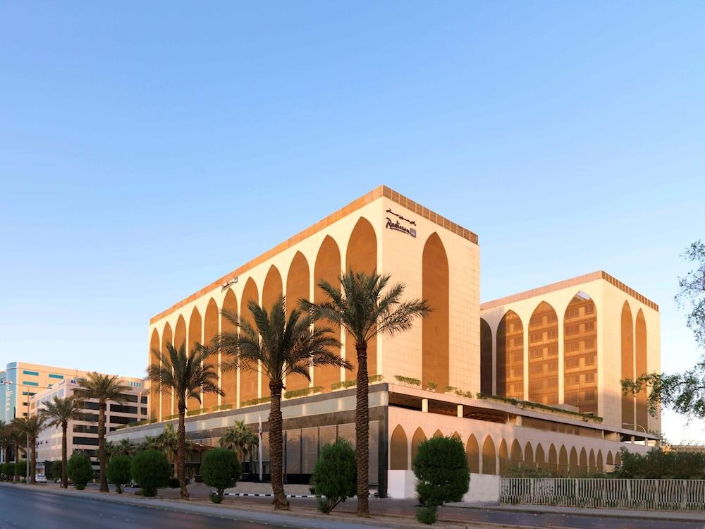 Radisson Blu Riyadh — 1