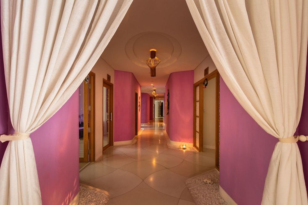 THE SHELLS RESORT AND SPA PHU QUOC — 4