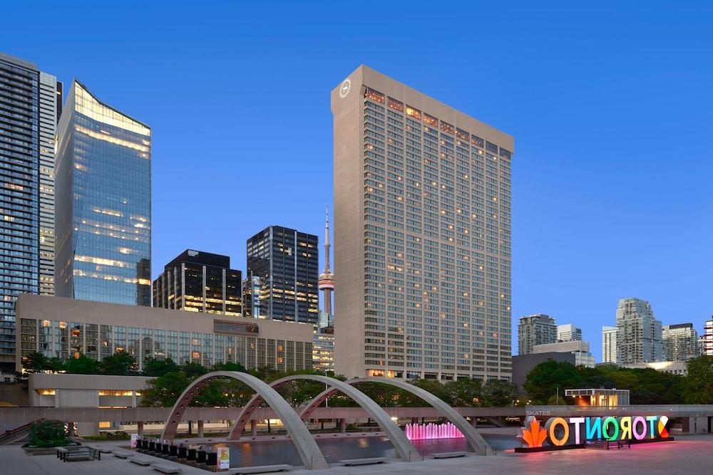 SHERATON CENTRE TORONTO 3264 — 5
