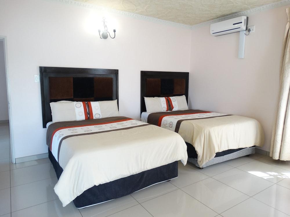 Global Village Guesthouse — 8