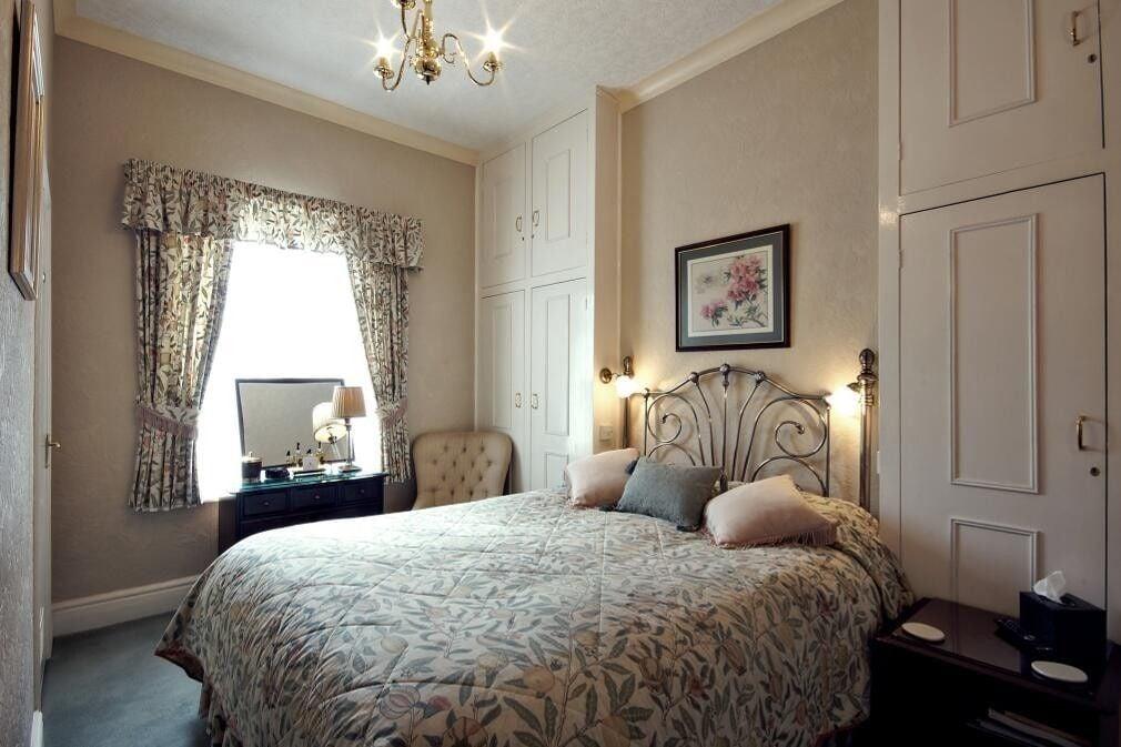The Farthings Guest House — 9