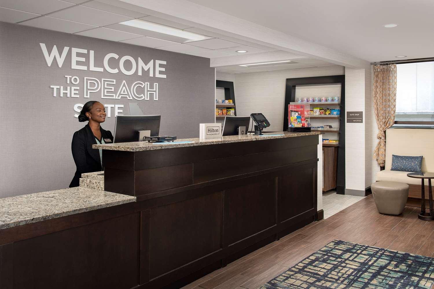 Hampton Inn & Suites Alpharetta Ga — 4