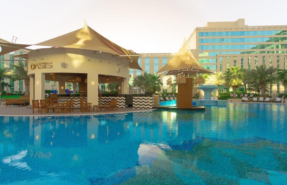 Millennium Airport Hotel Dubai — 7