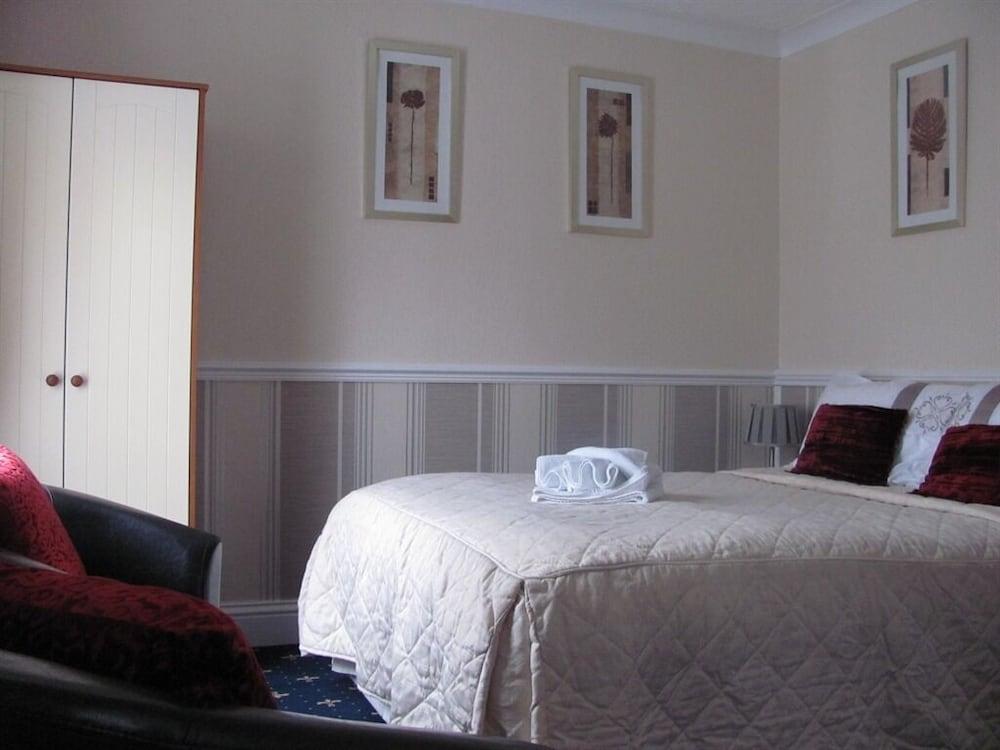 Branston Lodge - Guest House — 9