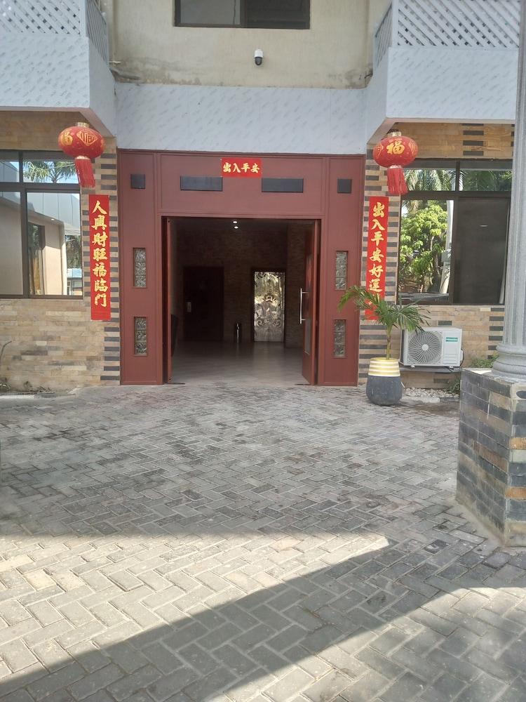 Regency Park Hotel 1225878 — 3