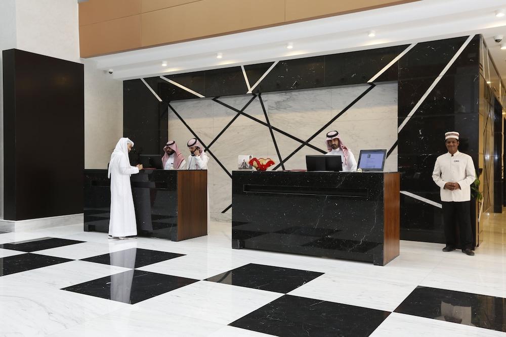 Radisson Blu Hotel and Convention Center, Riyadh Minhal — 7