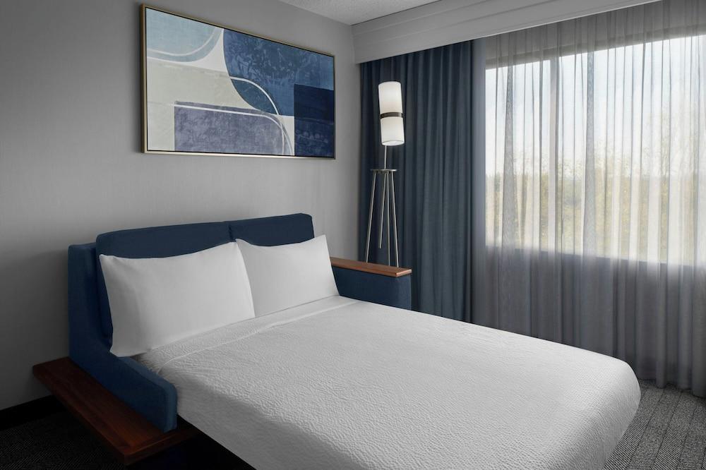 Courtyard by Marriott Cypress Anaheim / Orange County — 9