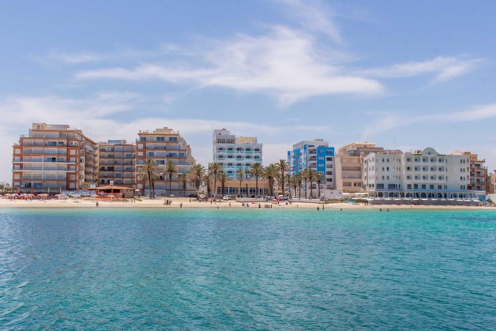HOTEL DREAMS BEACH 891535 — 4
