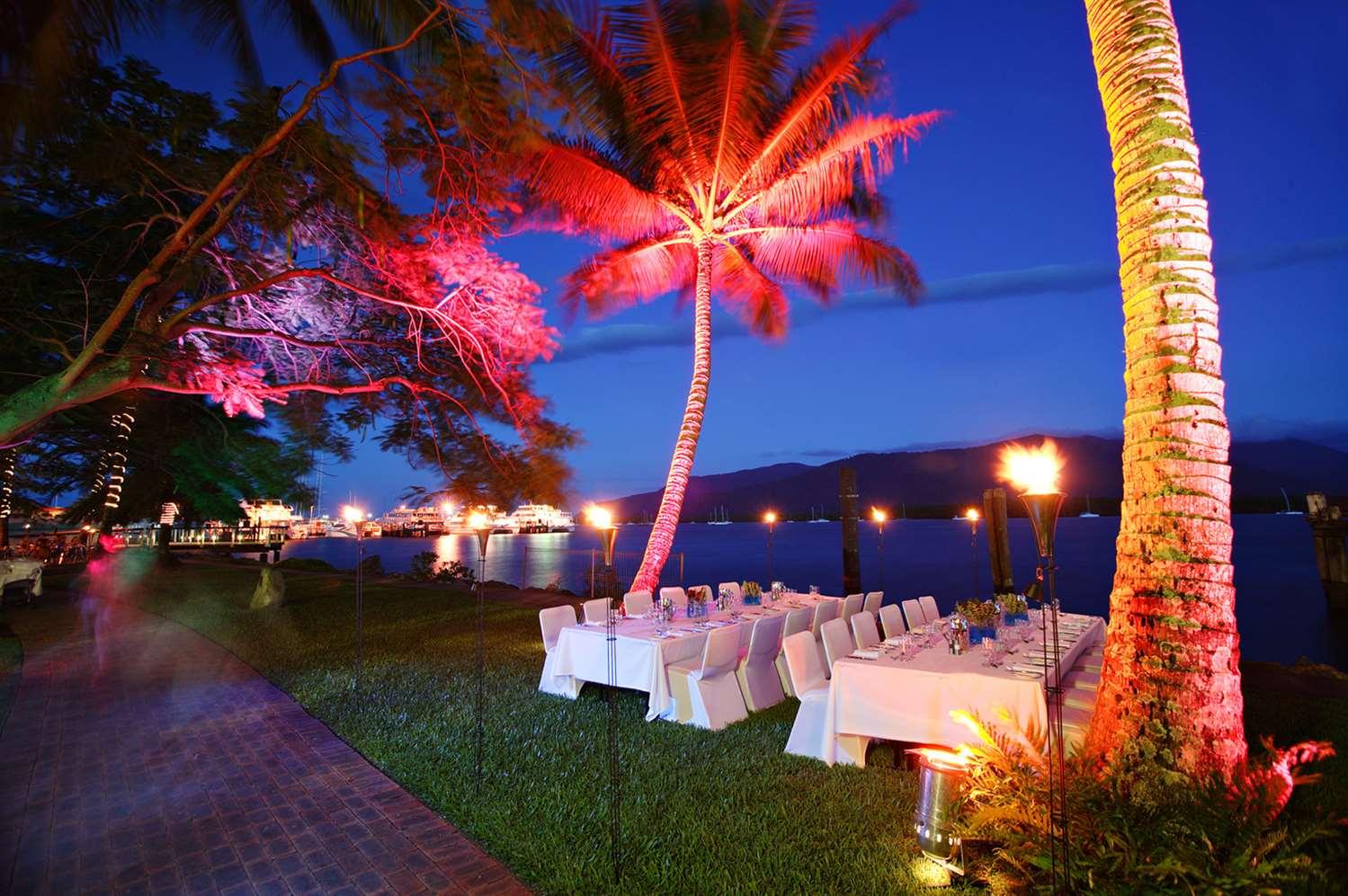HILTON CAIRNS HOTEL — 5