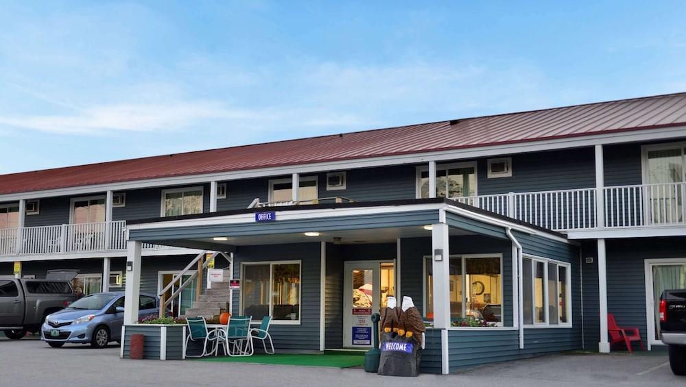 Colonial Inn — 5